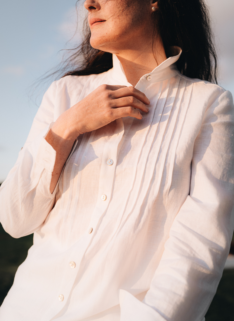 ARABELLA PINTUCK SHIRT WITH OYSTER BUTTONS- WHITE FRENCH LINEN